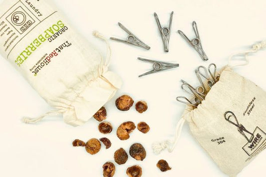 6 Ways To Wash Clothes Without Plastic and Harmful Ingredients