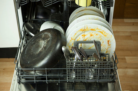 Tired of Pre-Rinsing? How to Get Sparkling Clean Dishes Without The Extra Work