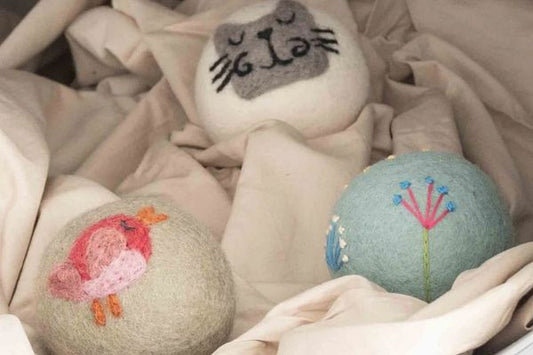 Do Wool Dryer Balls Really Work? Benefits, Drying Time & FAQs