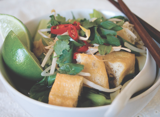 Recipe: Vegetarian pho (rice noodle soup)