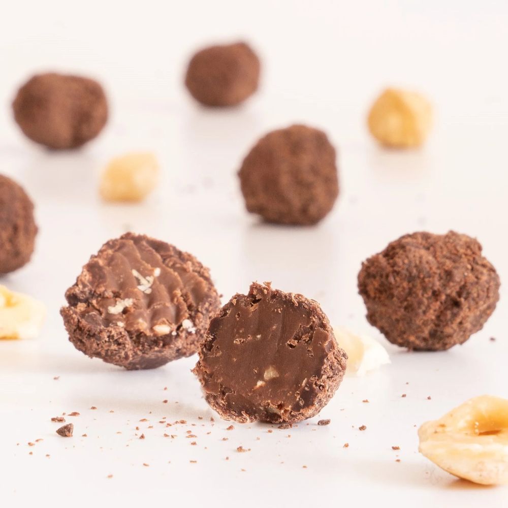 Booja-Booja Organic Vegan Truffle Bites in Share Bag 65g - Hazelnut Crunch