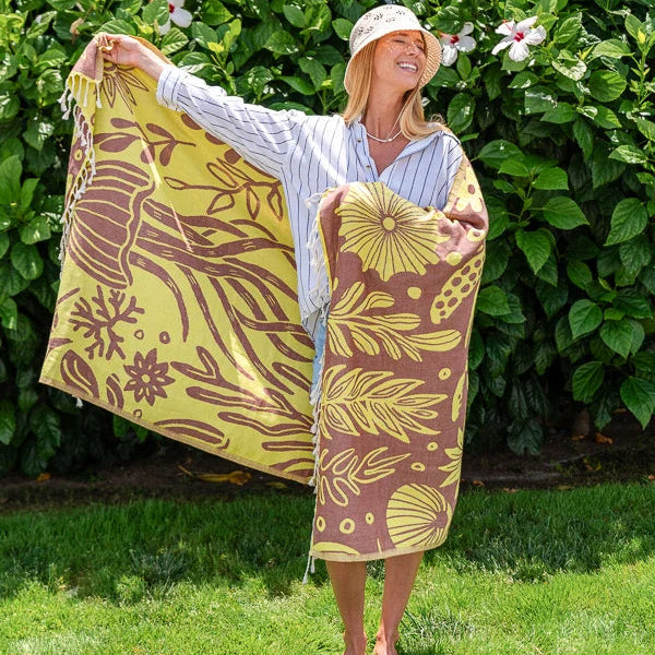 Sand Cloud Organic Cotton Beach Towel - Filippo Reef (93cm x 170cm)