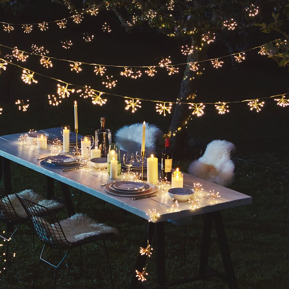 Lumina Outdoor Starburst Chain Lights - Solar Powered