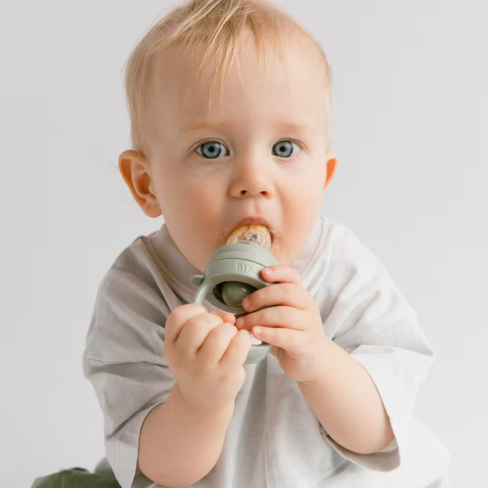 Bibs Baby Feeder