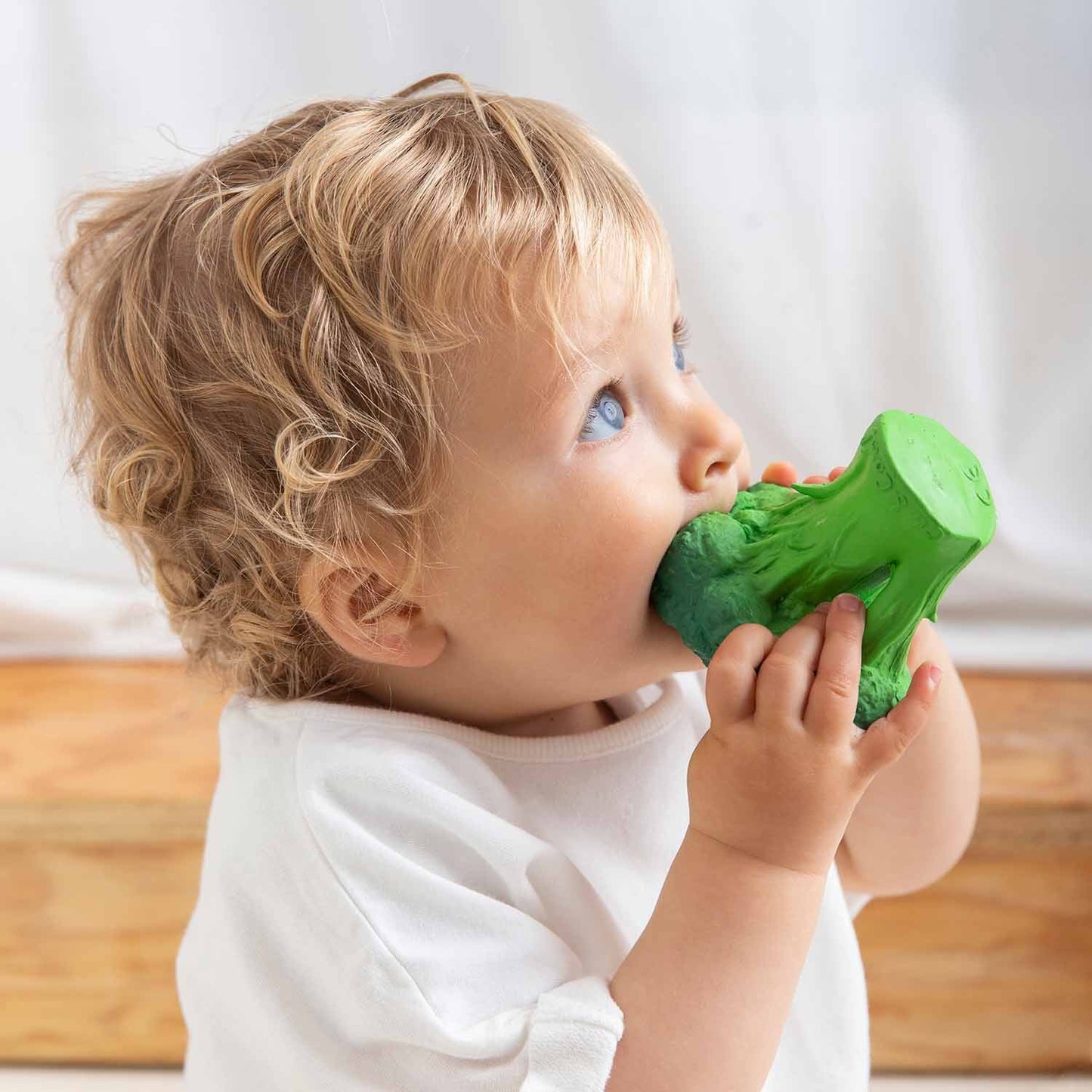 Oli & Carol Natural Rubber Baby Teether and Bath Toy - Brucy the Broccoli